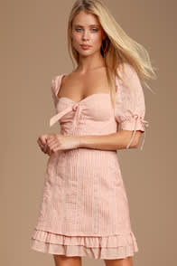  at Lulus.com!
