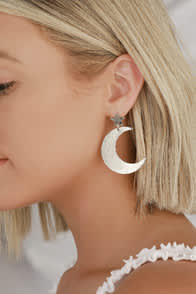  at Lulus.com!