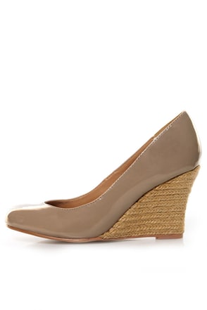 GoMax Jinger 01 Taupe Patent Espadrille Wedges - $40.00