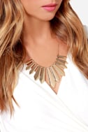 80’s Gold Fan Necklace with 17