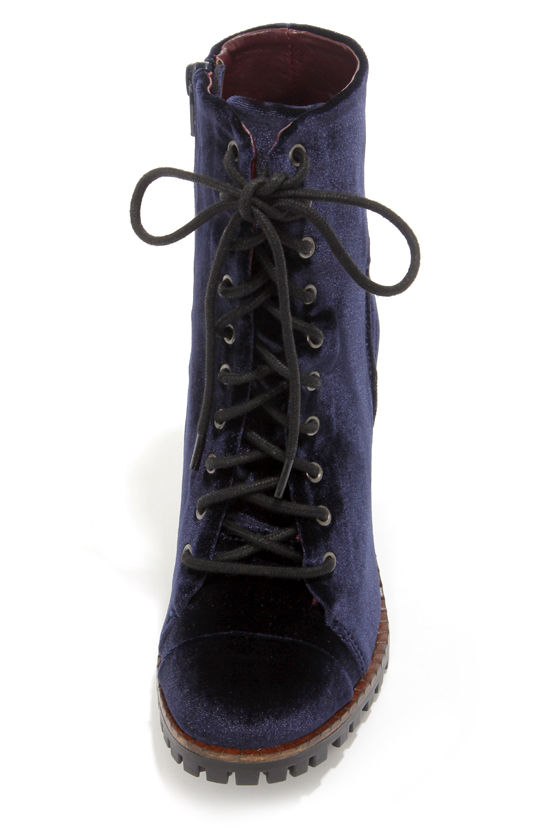 navy blue booties size 8