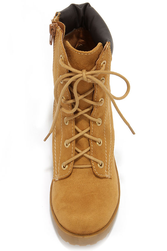tan boots with small heel