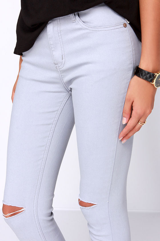 light grey skinny jeans