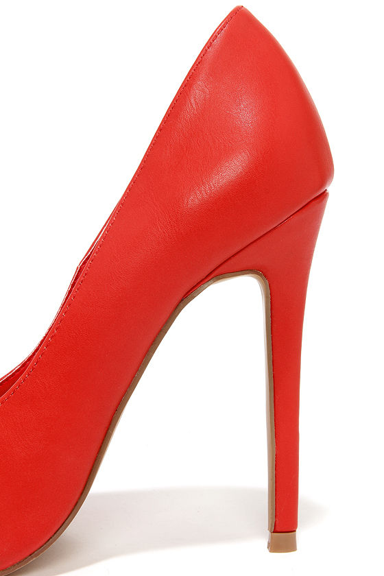 red pumps mid heel