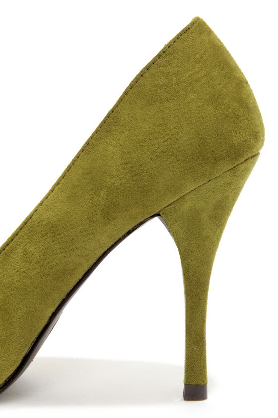 Cute Green Shoes - High Heels - Pointed Pumps - $25.00