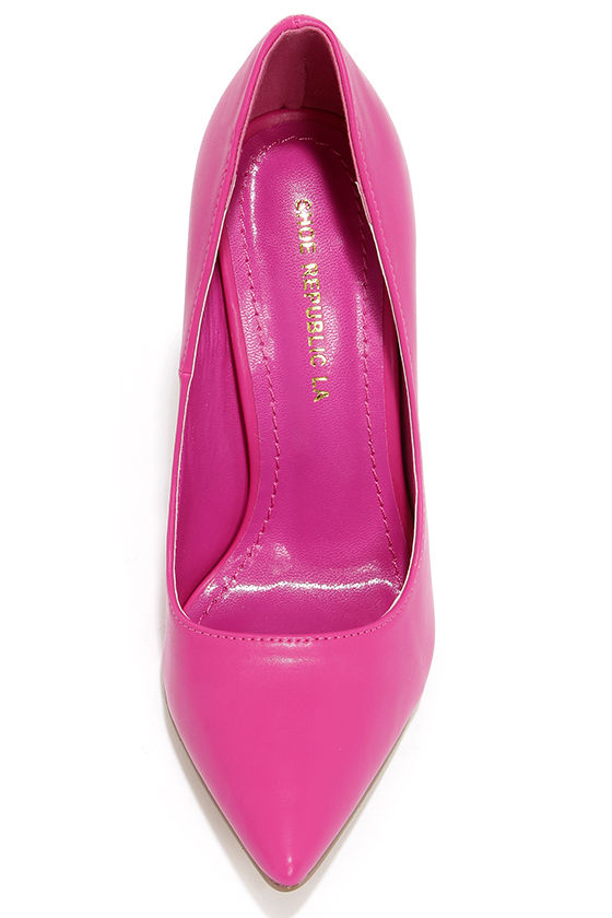 fuchsia pump heels