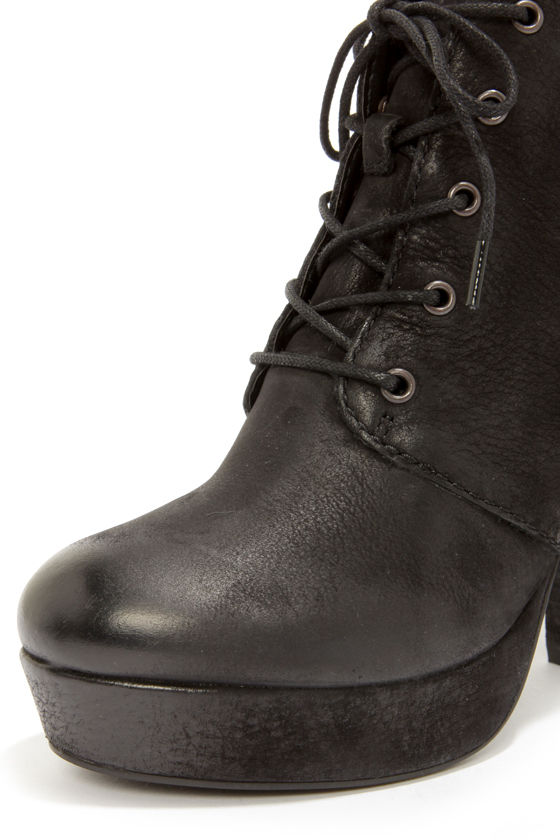 steve madden high ankle boots