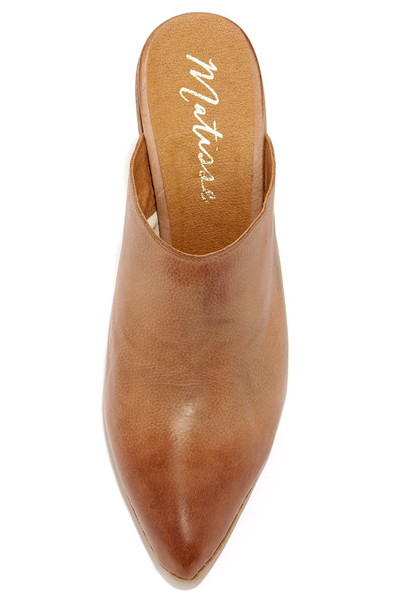 leather pointed toe mules