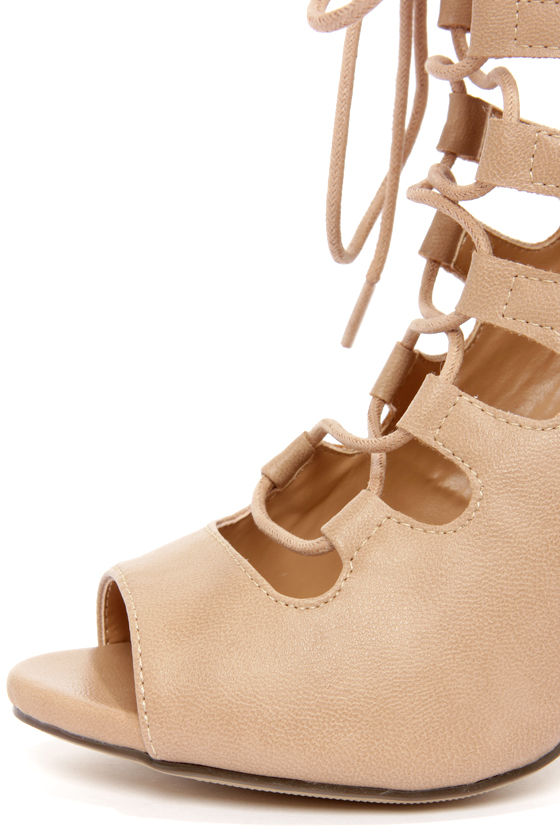 camel toe high heels