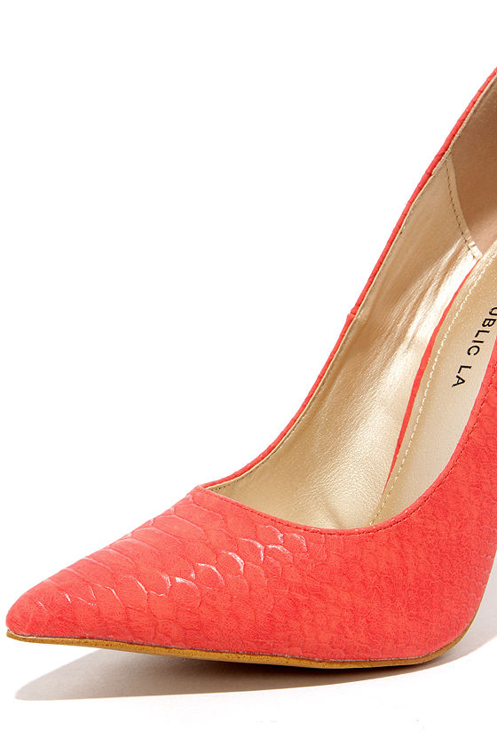 coral colored pumps