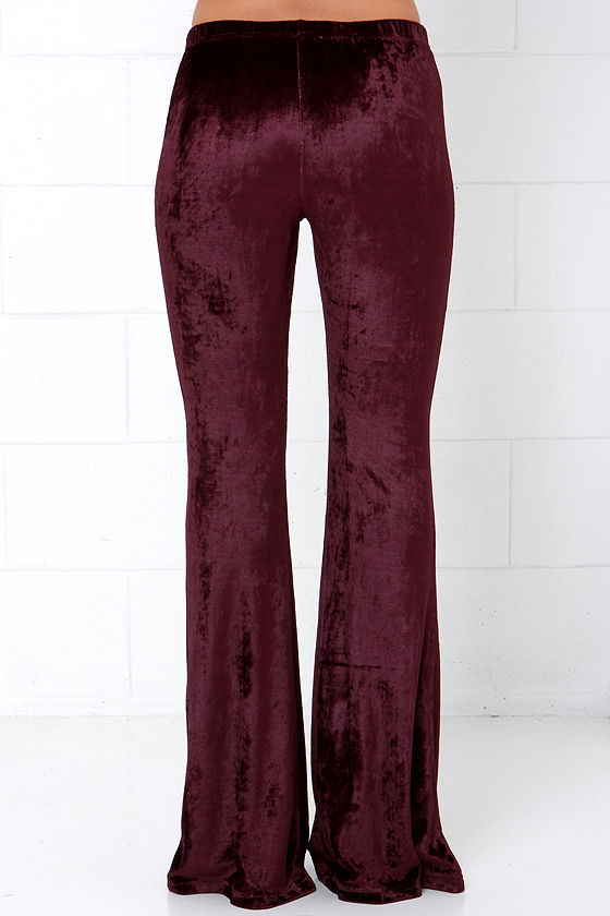 maroon top grey pants
