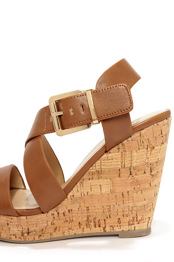 tan wedge sandals size 7