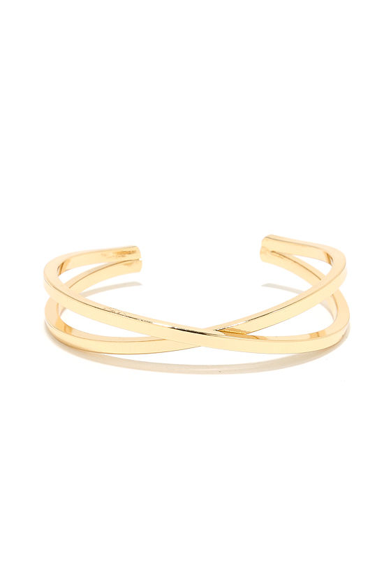 Chic Gold Bracelet - Clutch Bracelet - $12.00