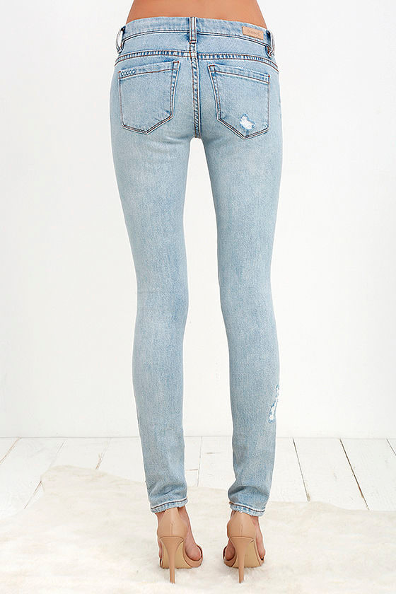 Blank NYC Skinny Classique - Distressed Jeans - Light Wash Jeans ...