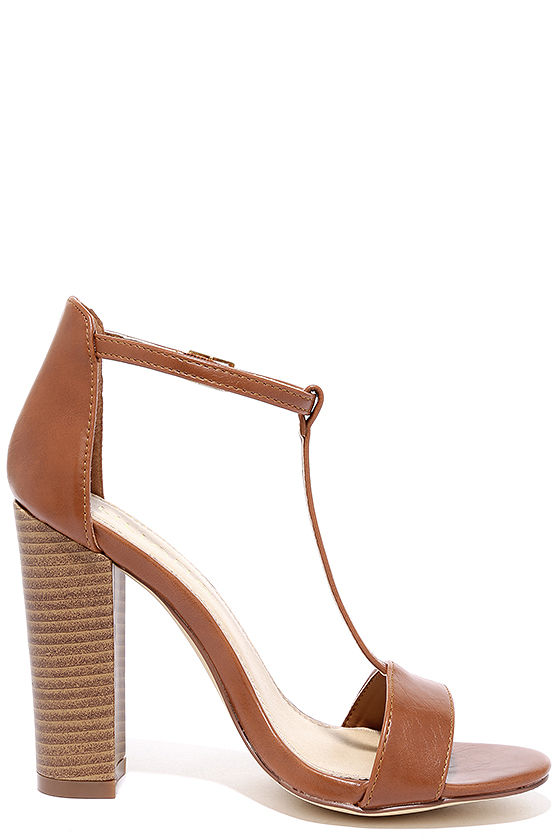 t strap heels wide width