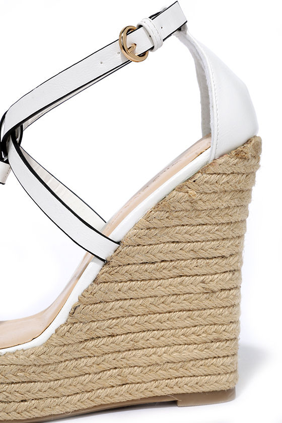 womens evie lace bootie
