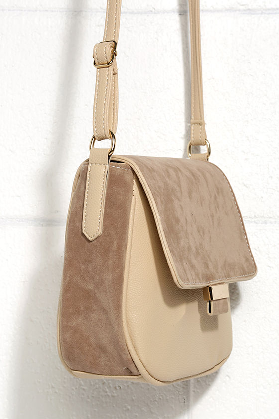 dark beige purse