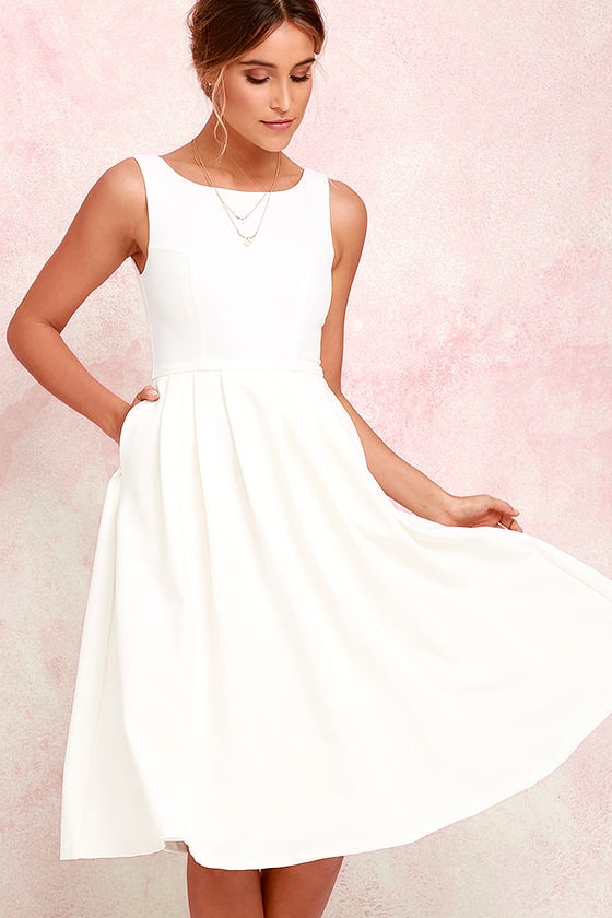 white dresses midiphoto