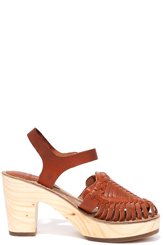 Cute Tan Clogs - Leather Clogs - Heeled Sandals - $97.00