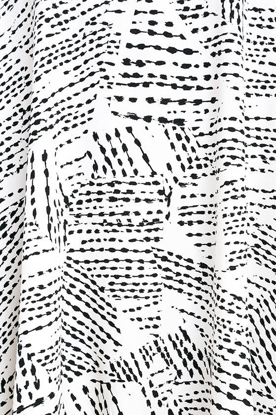 BB Dakota Desilva Black and Cream Print Swing Dress