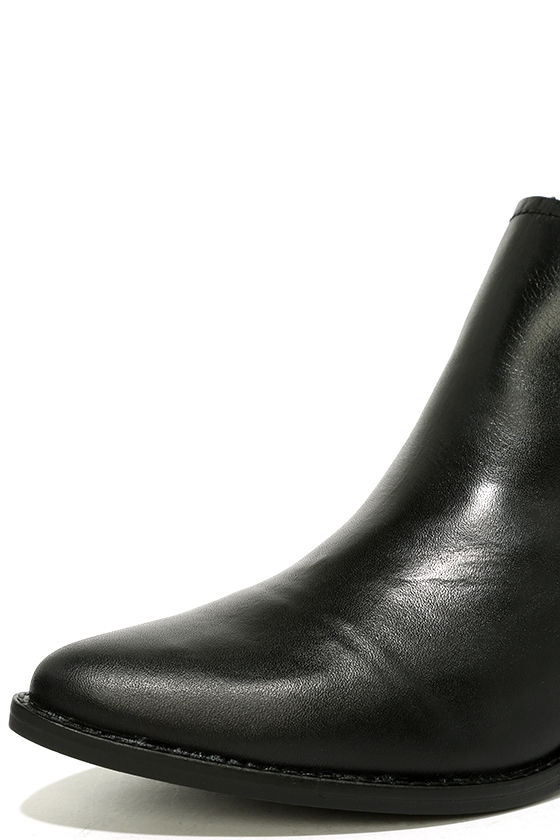 steve madden expert black booties