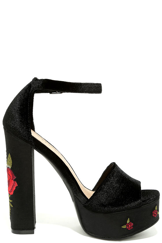 chinese laundry velvet heels