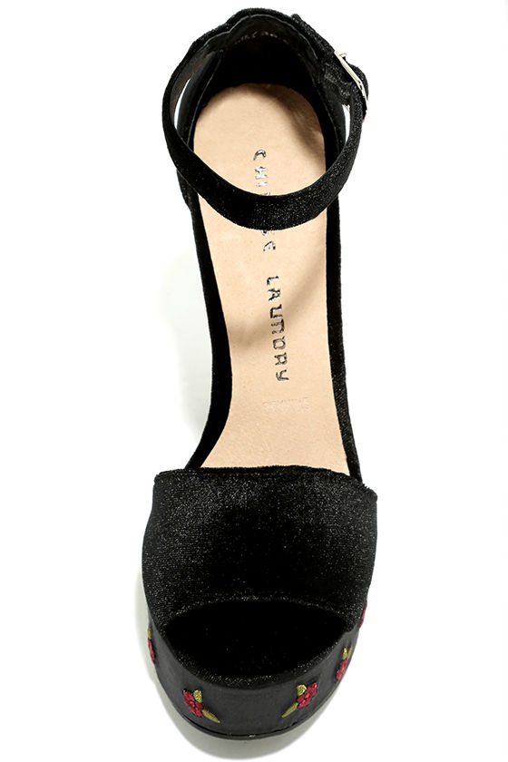 chinese laundry velvet heels