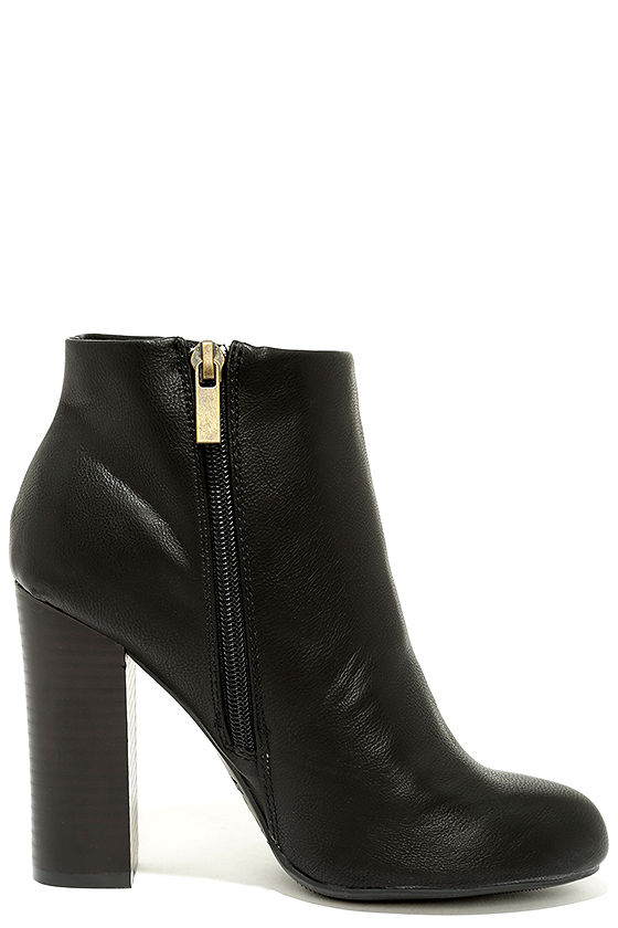 cute women's ankle booties