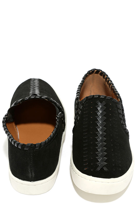 Report Asyun Sneakers Black SlipOn Sneakers Leather Sneakers 79.00