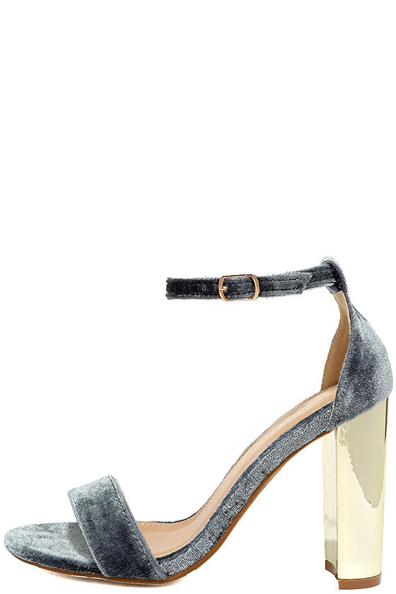 gray velvet pumps