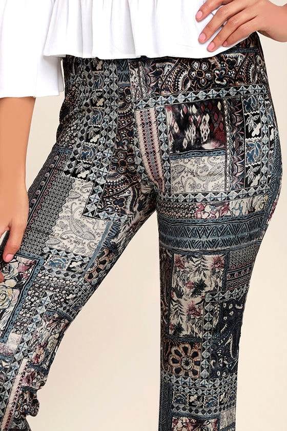 flare pants with print