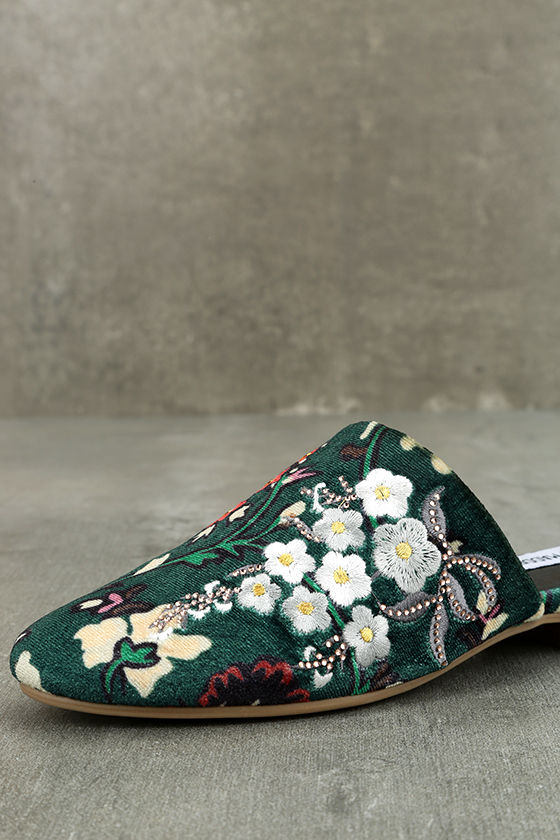 steve madden velvet mules
