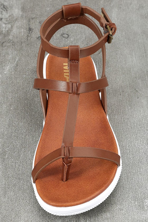 women's cognac flat sandals