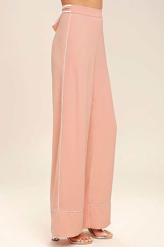 pink wide leg pants outfit