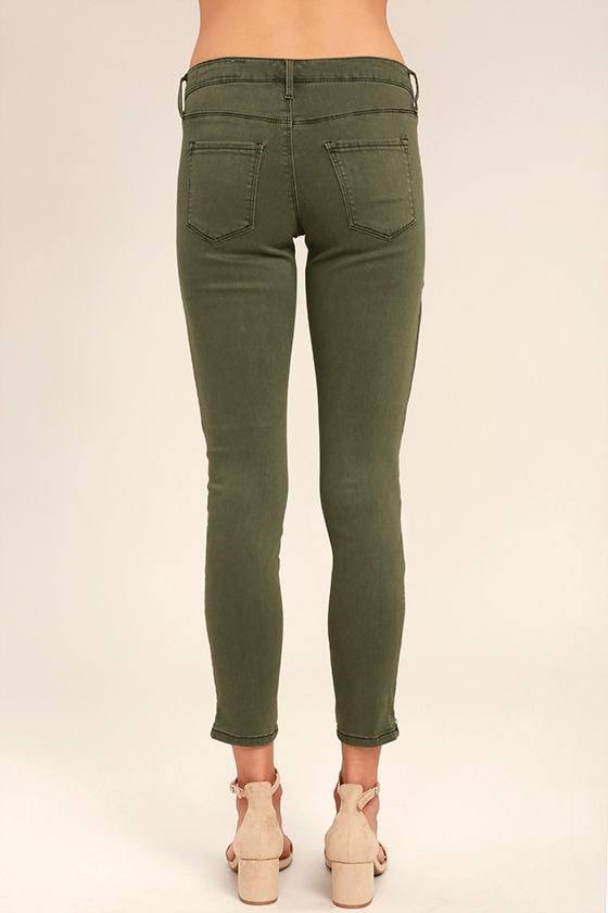 olive green cargo skinny jeans