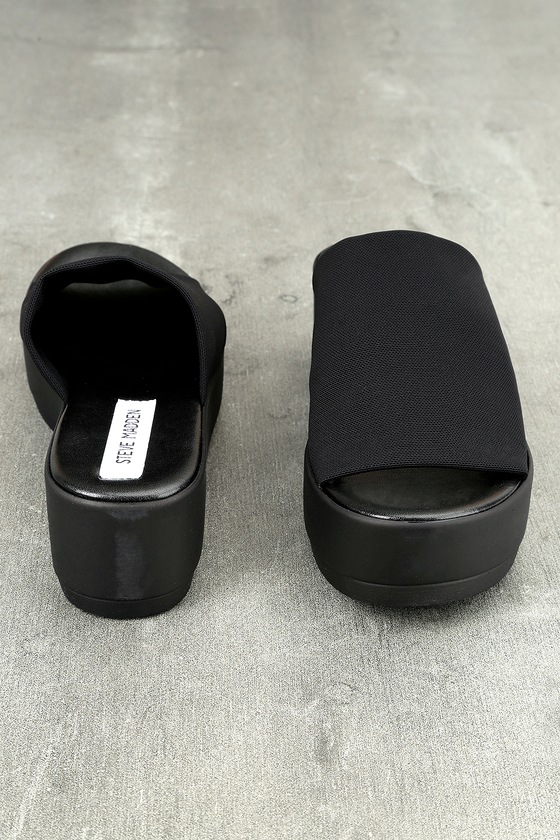 Steve Madden Slinky - '90s Slide Sandals - Black Platforms