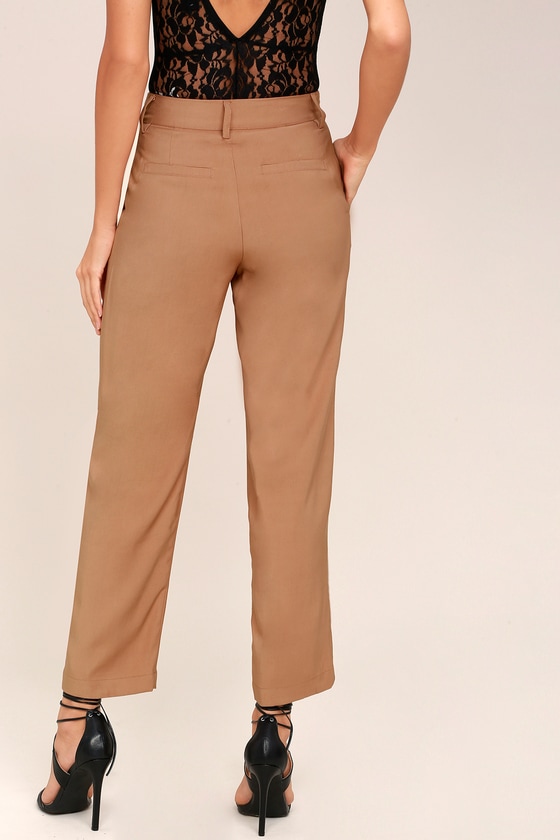 black top brown pants