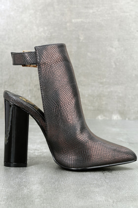 snake black heels