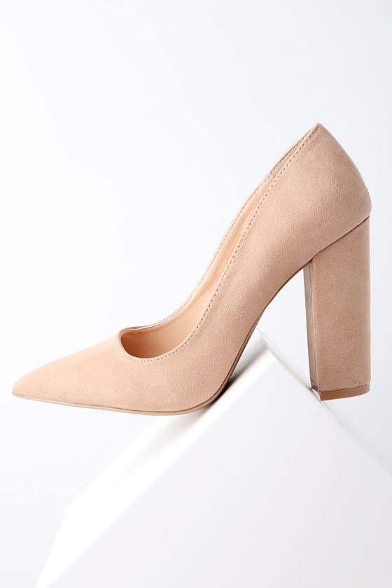 pumps taupe