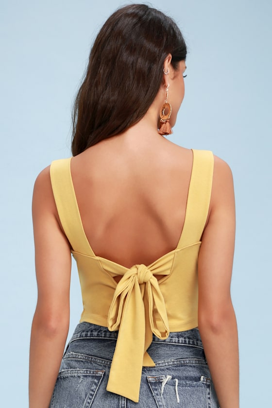 ⬆️Rising- Keyhole Back Crop Top and  Pant Set in Pista