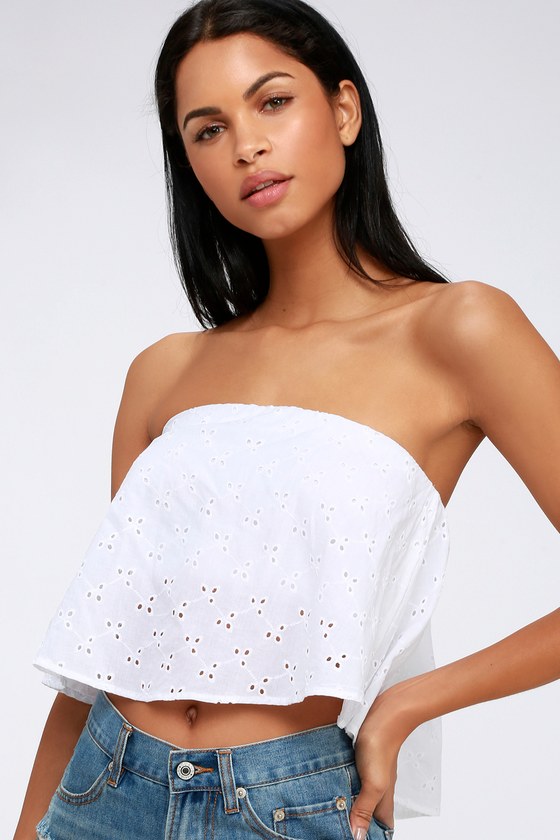 white strapless crop