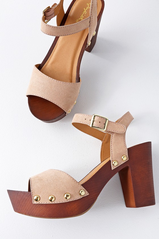 Retro Taupe Sandals - Platform Sandals - Wood-Look Sandals