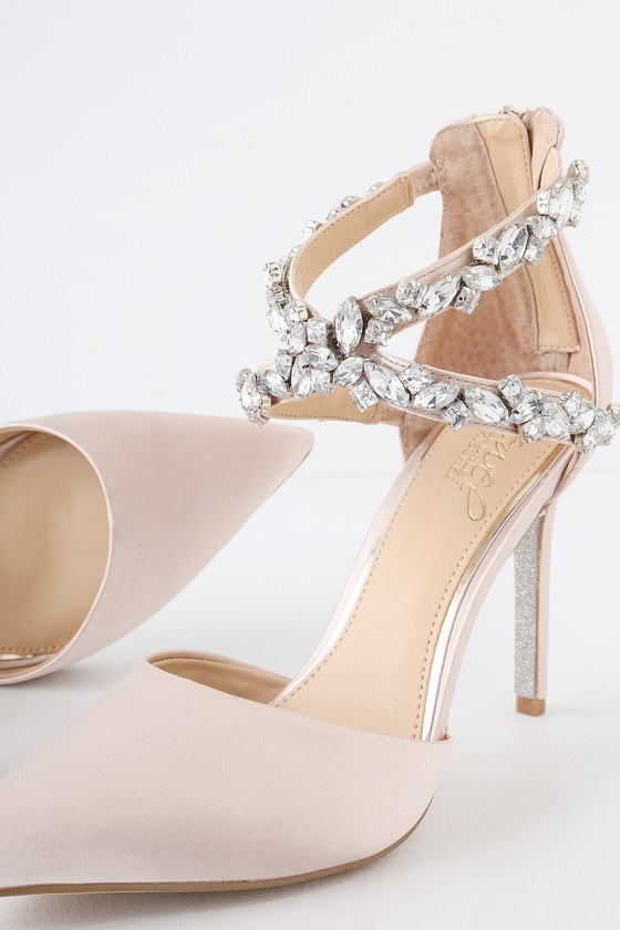 champagne lace pumps