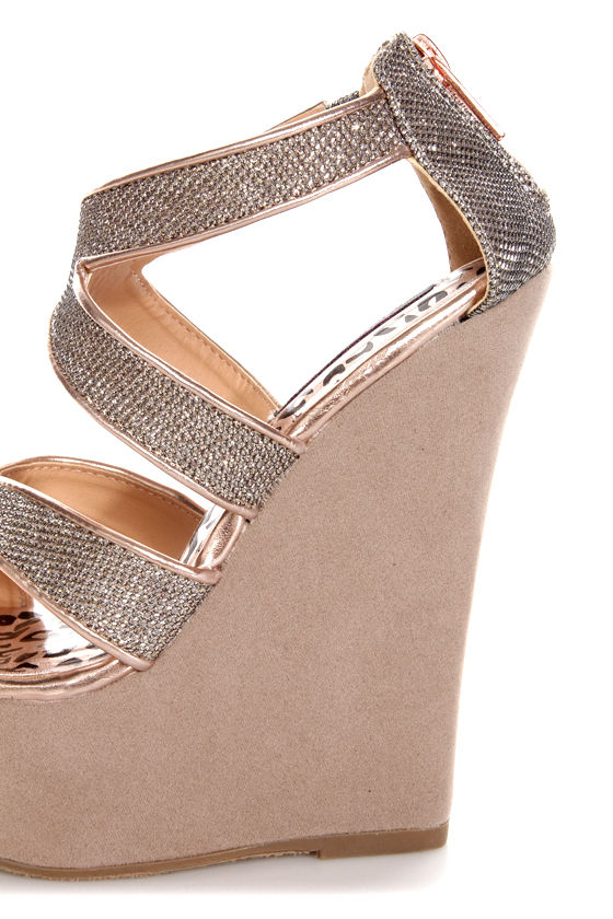 Dollhouse Spicy Rose Gold Mesh Metallic Platform Wedges 62.00