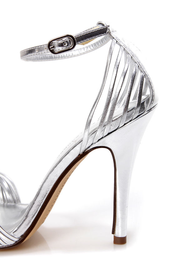 silver strappy dress sandals