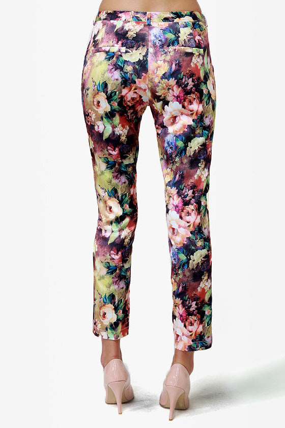 floral cropped pants