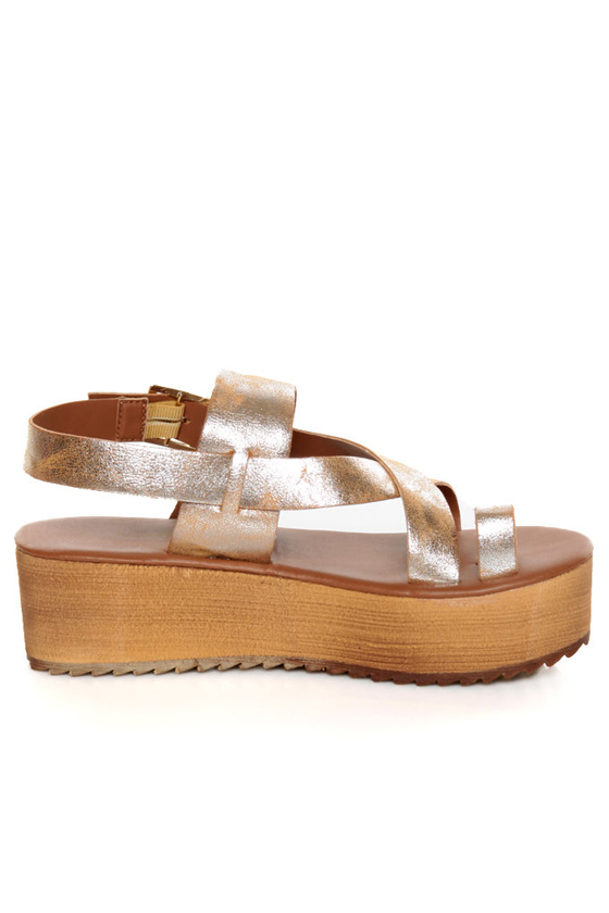 mollini flat sandals