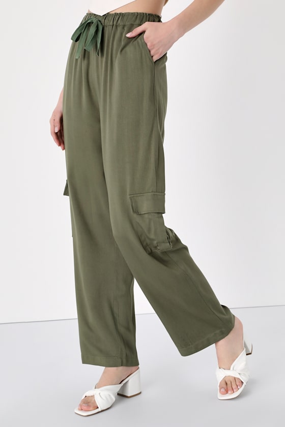 Casually Modern Olive Green Straight Leg Cargo Pants 1