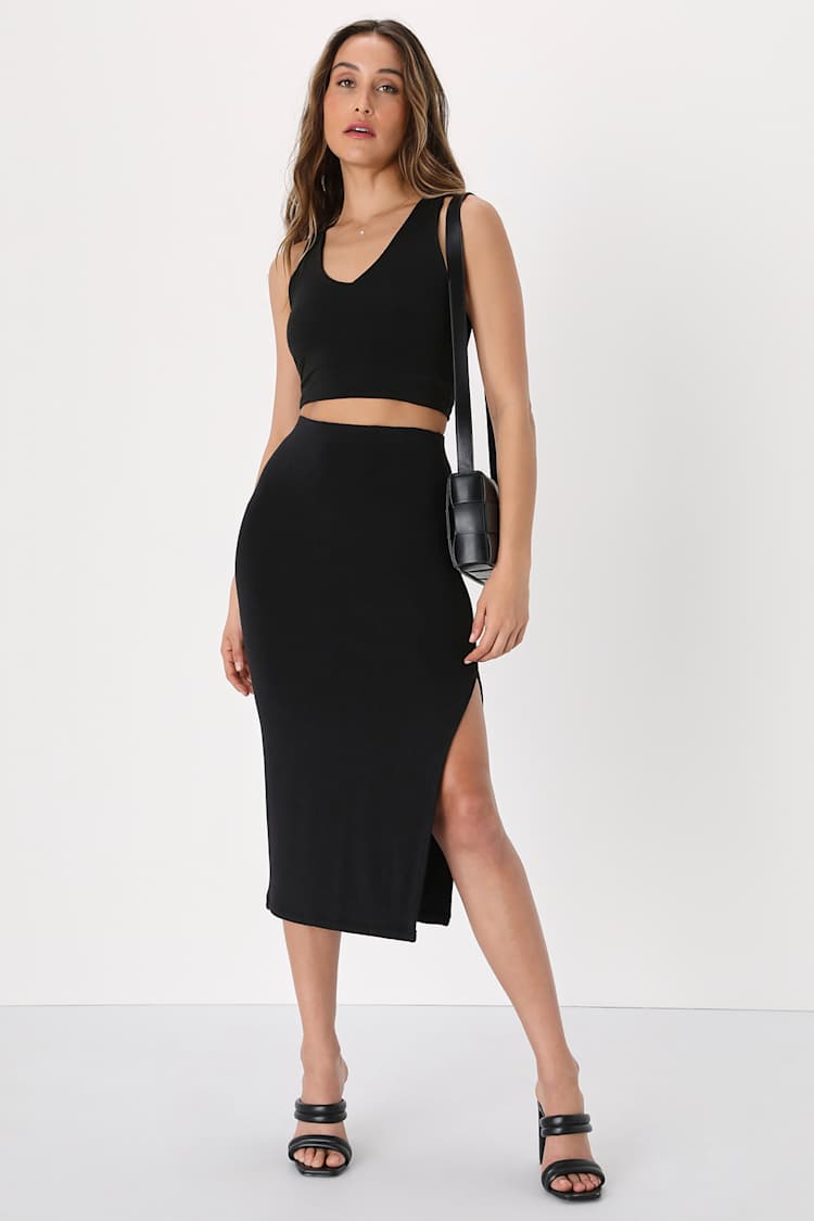 Favorite Style Black High-Waisted Bodycon Midi Skirt Favorite Style Black High-Waisted Bodycon Midi Skirt
