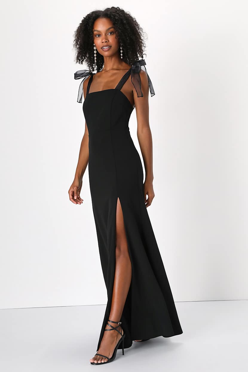 knee length dresses for ladies Sparkly Black Lace Prom Dresses Spaghetti Strap V-Neck Evening Dress F –  Viniodress main image 0